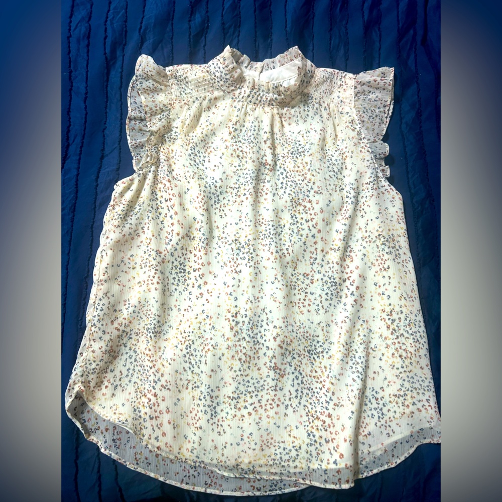 NWOT Ann Taylor Loft, Medium Low Turtle Neck, Floral Flutter Sleeve Blouse